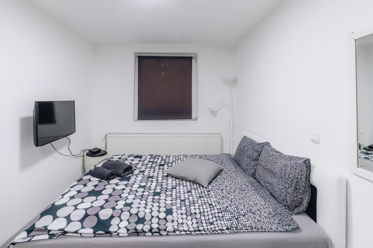 Apartments Luka Крагуевац Екстериор снимка